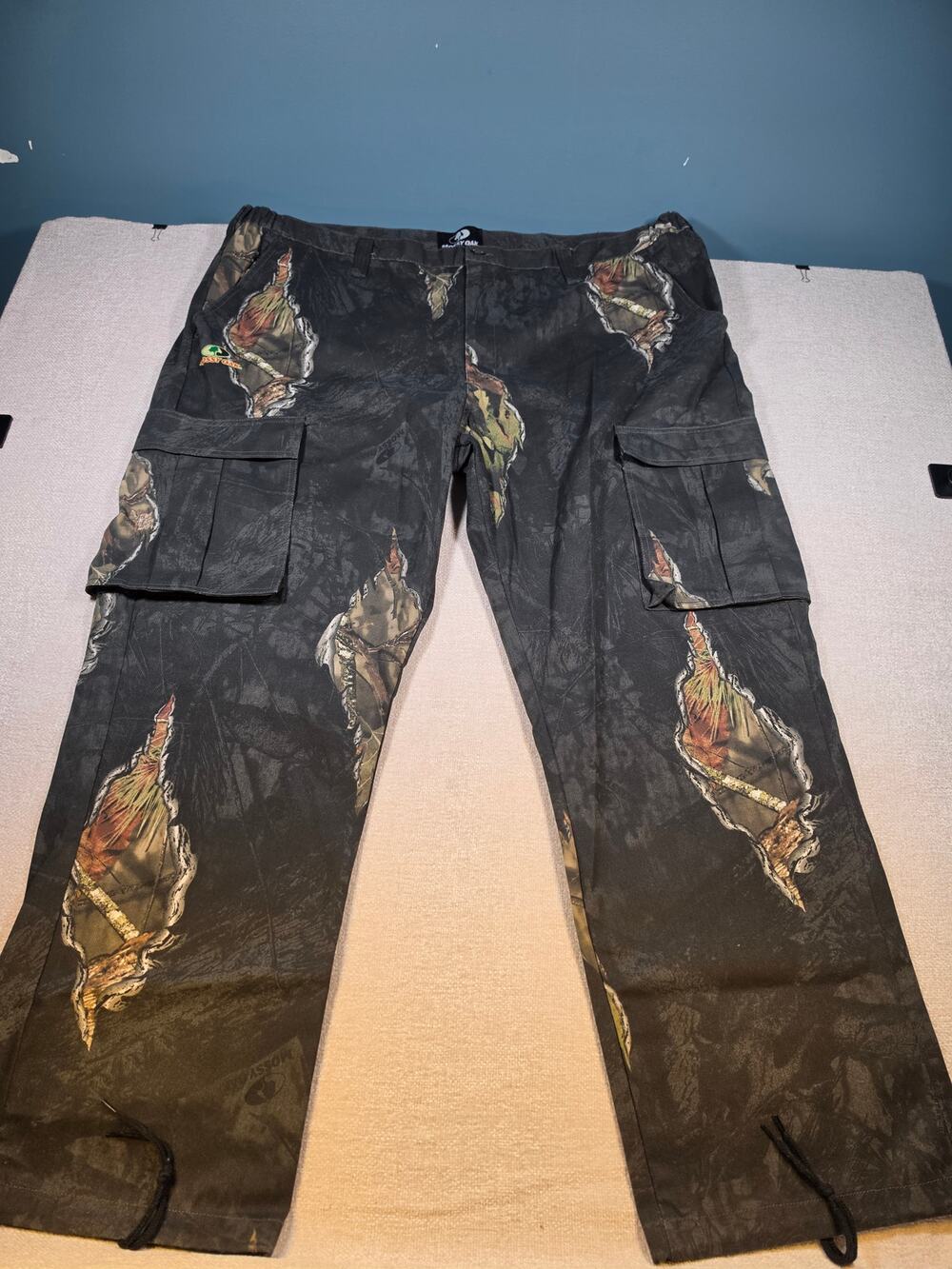 Mossy Oak Eclipse Cargo Pants Mens XXL 48/50 Black Camo Hunting NWT